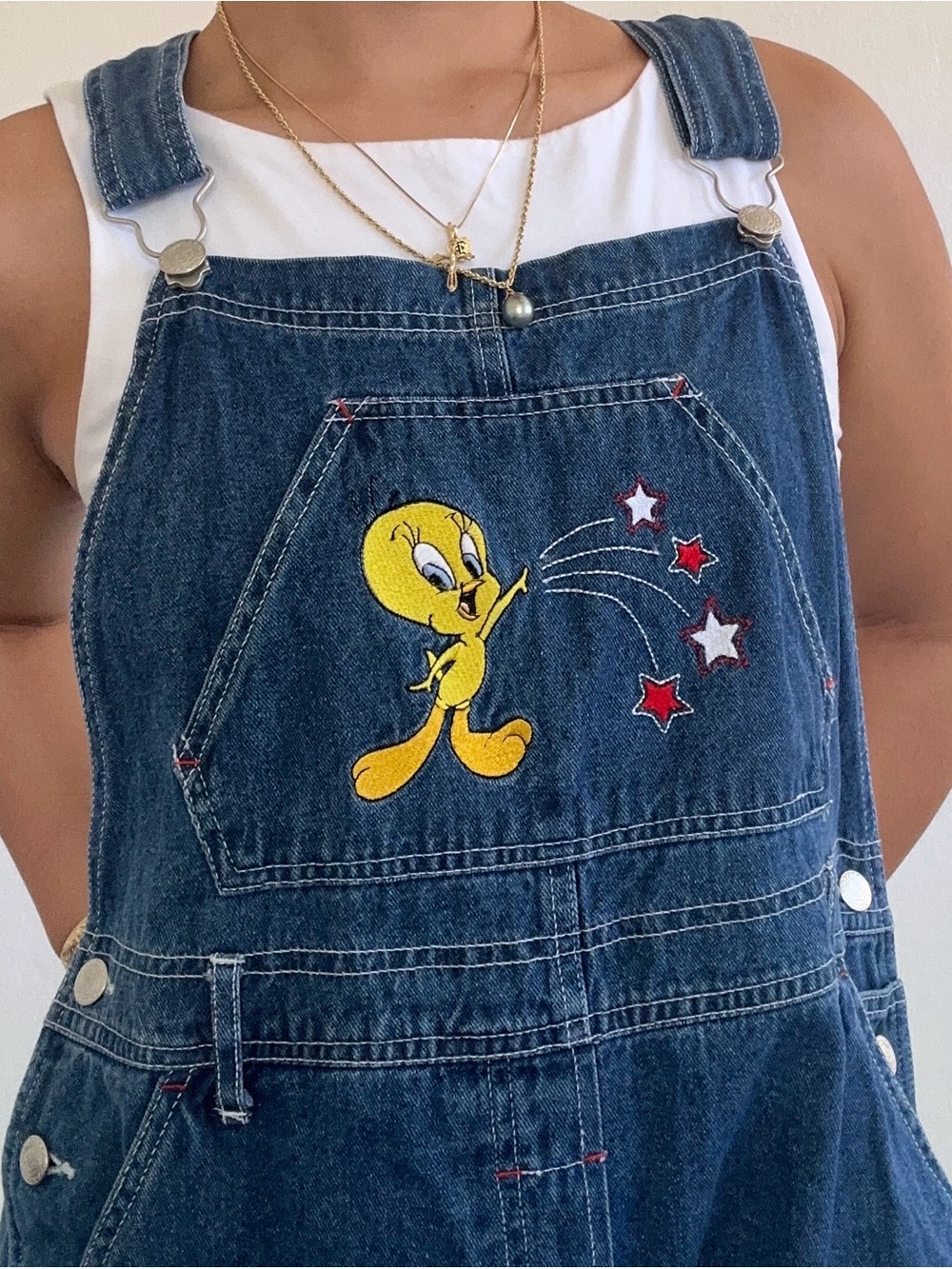 VINTAGE LOONEY TUNES TWEETY DENIM SHORTALL - Picture 2 of 7